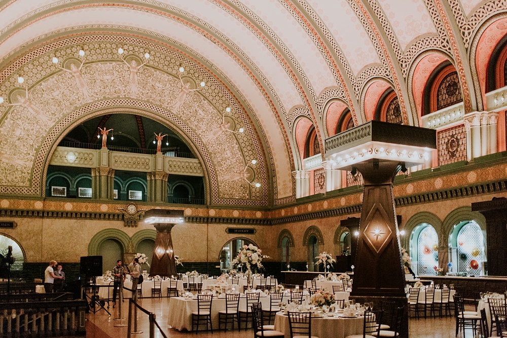 Saint Louis Missouri Wedding Photographer Union Station Market Street