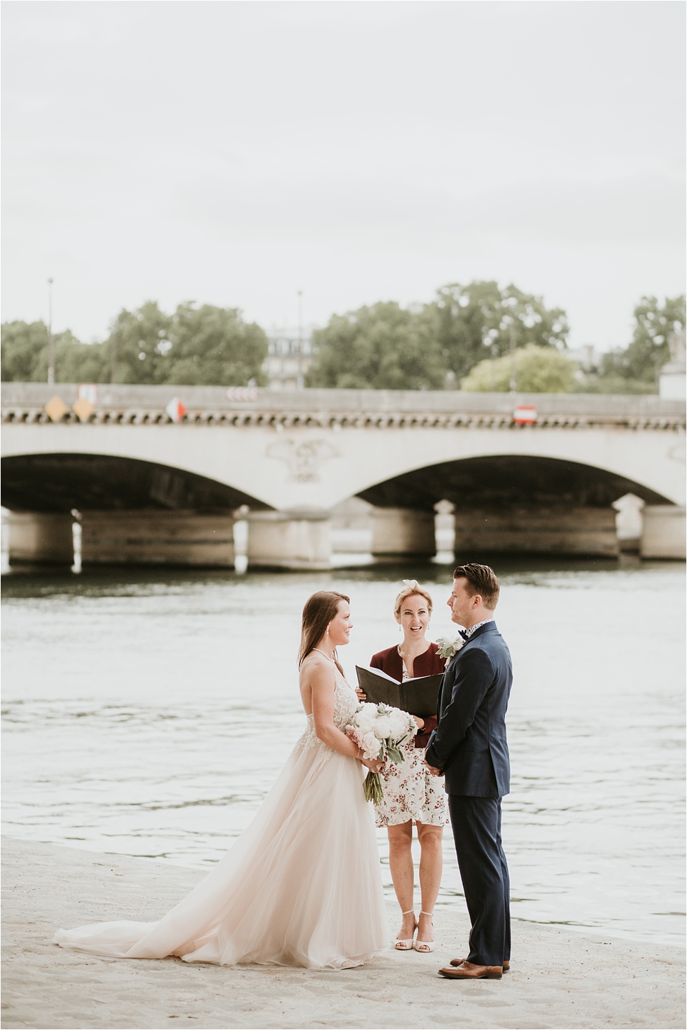 Elopement Paris Eiffel Tower