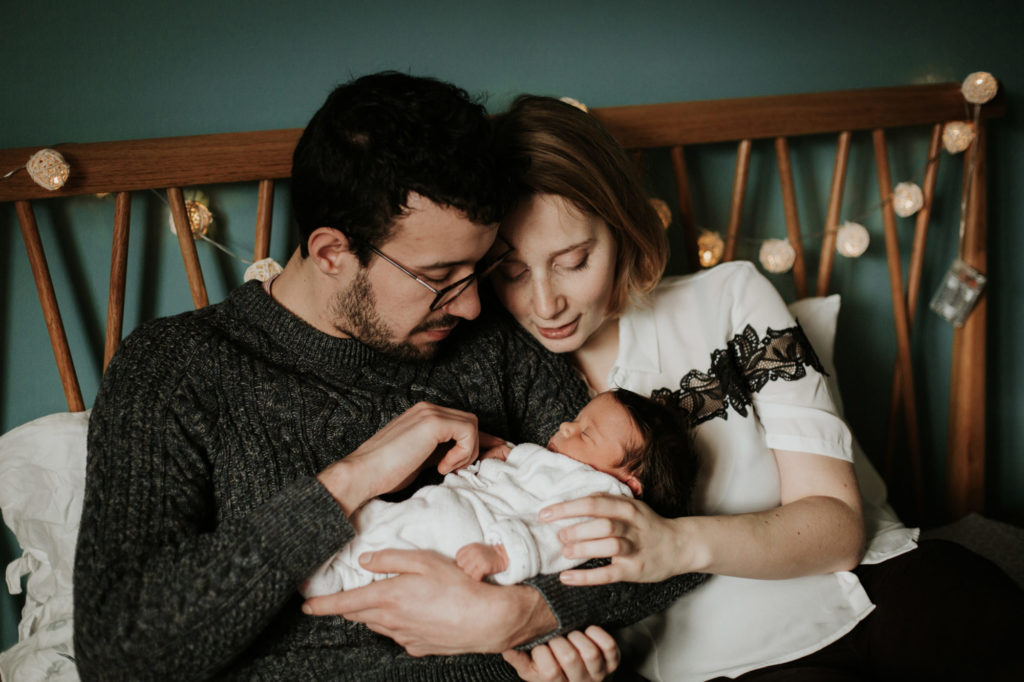 Séance photo nouveau né à domicile Strasbourg Alsace